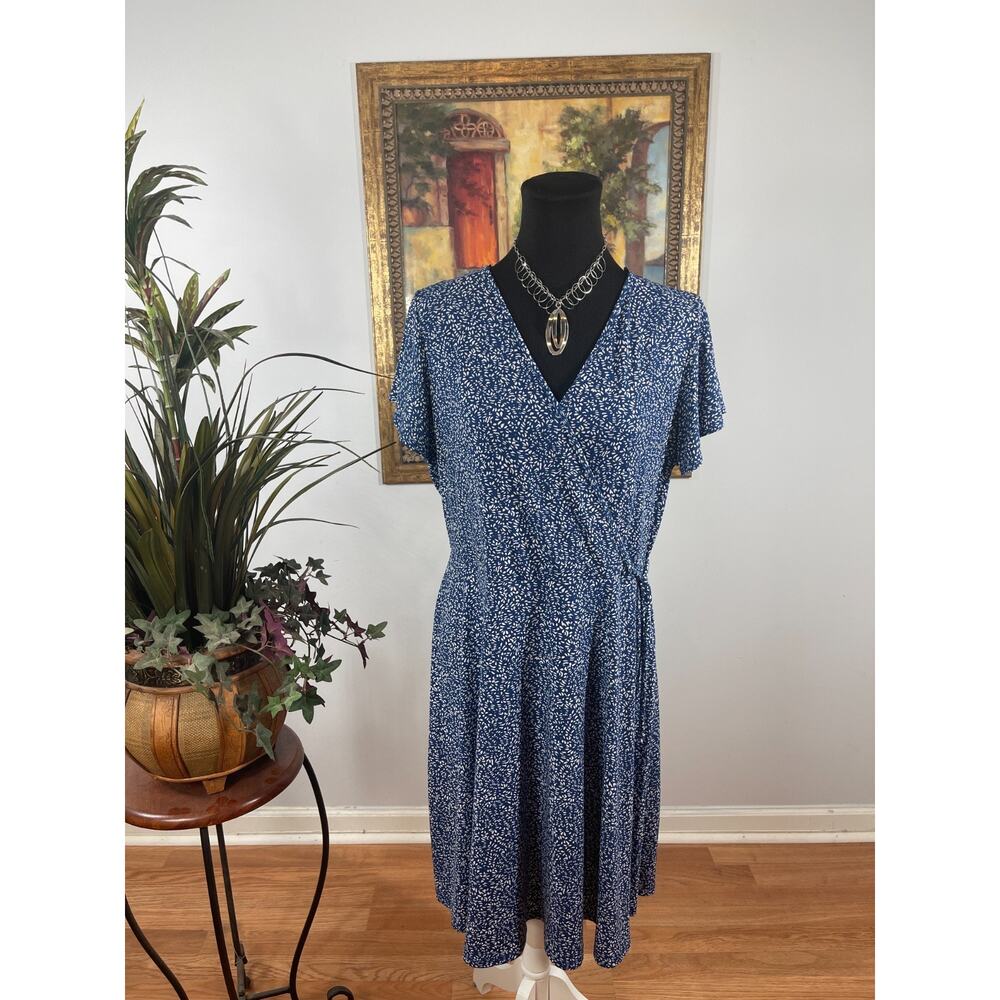 Kaileigh Wrap Dress Women XL Wrap Blue Floral Printed V-Neck Boho Cottagecore
